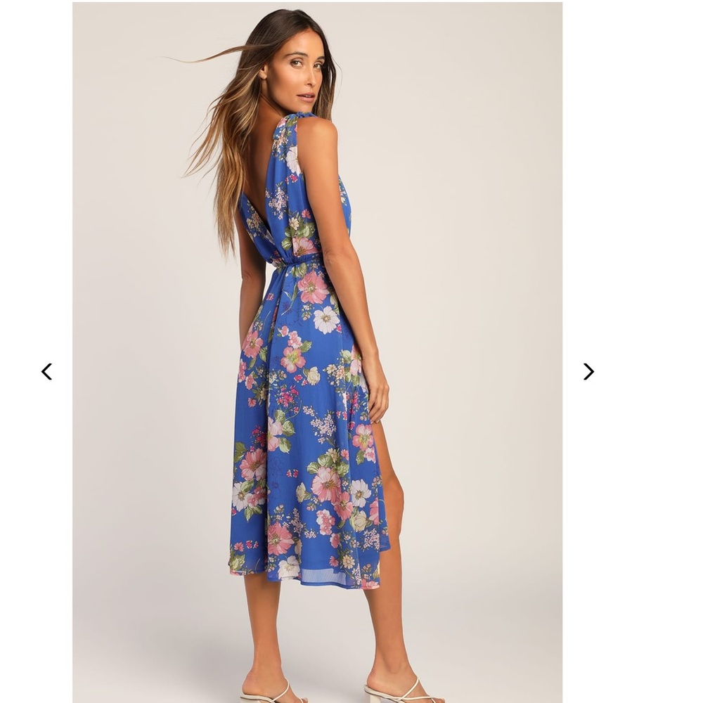 Sensational season blue floral print tie-strap wrap midi dress